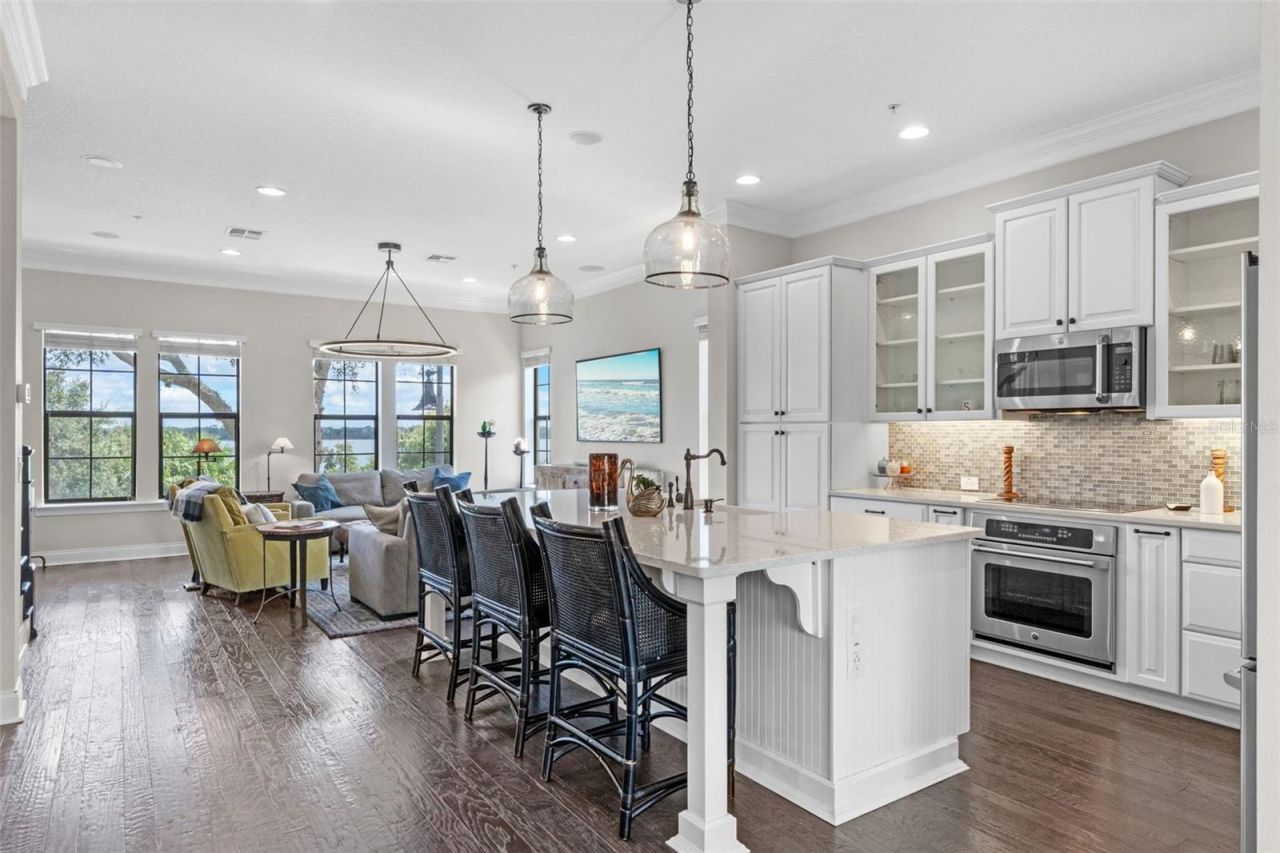 2142 Lakemont Avenue, Orlando, FL 32814 Photo