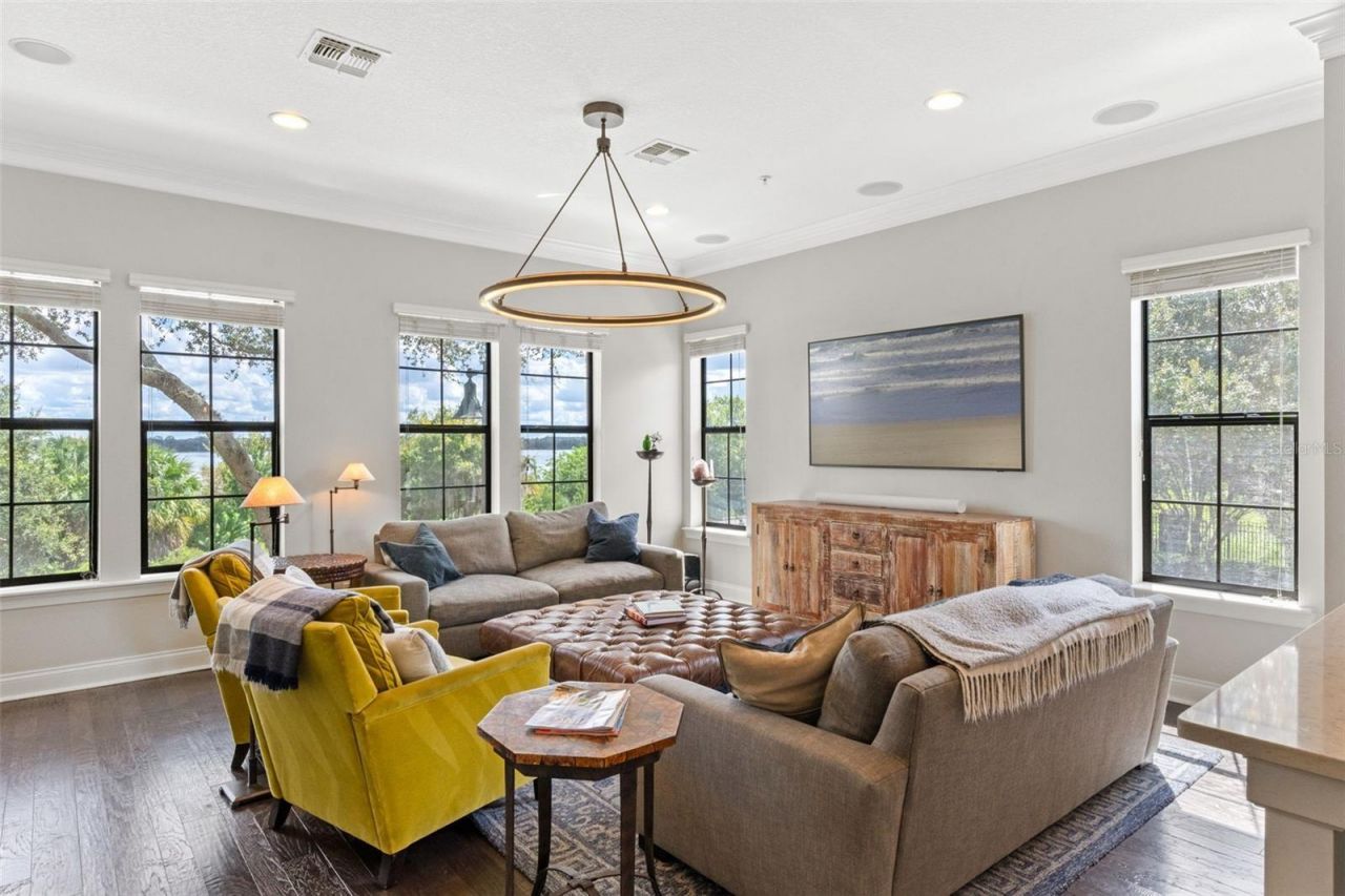 2142 Lakemont Avenue, Orlando, FL 32814 Photo