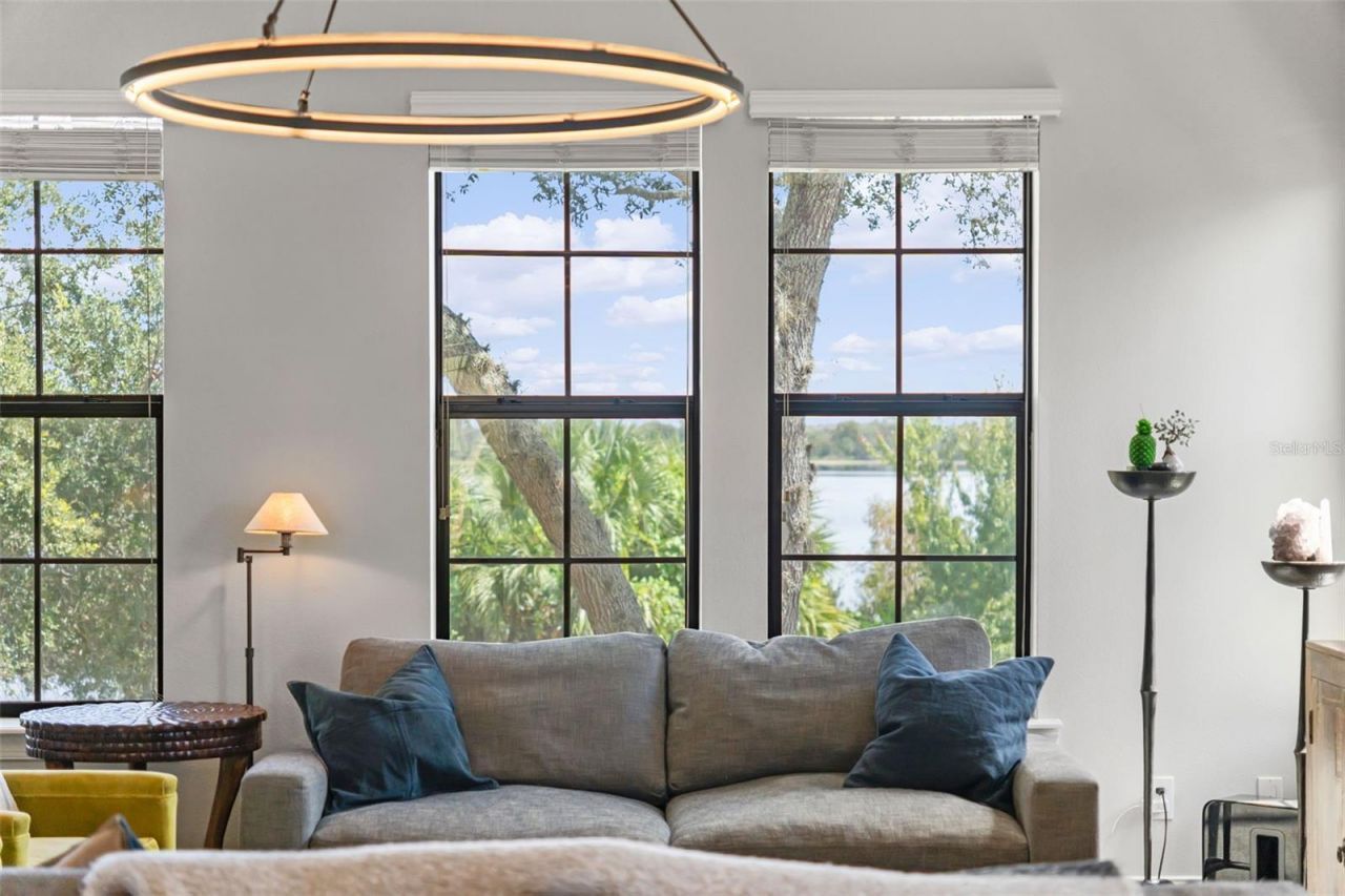 2142 Lakemont Avenue, Orlando, FL 32814 Photo