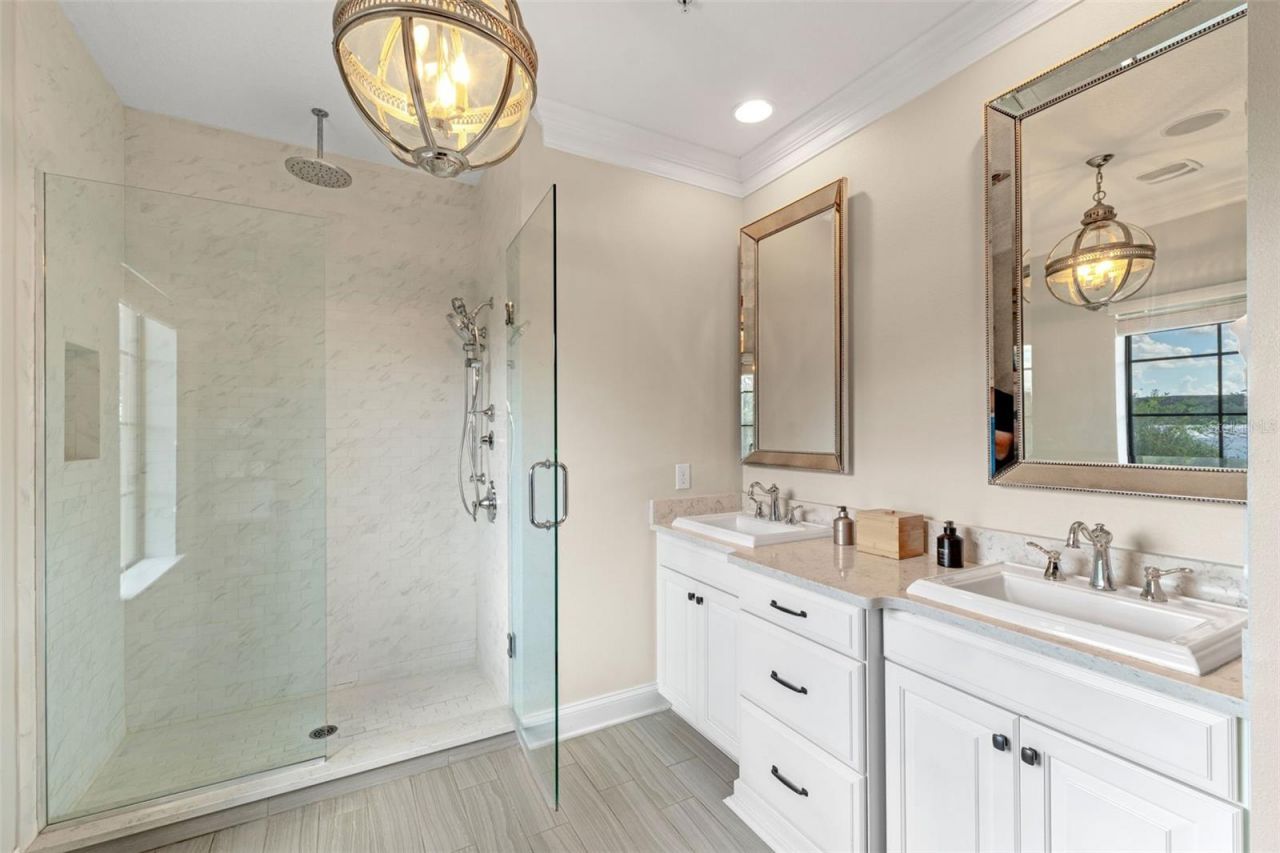 2142 Lakemont Avenue, Orlando, FL 32814 Photo