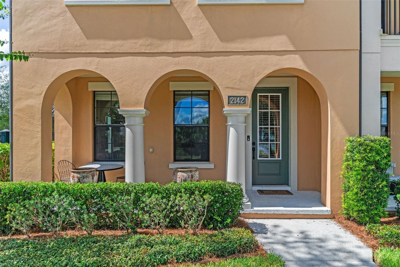 2142 Lakemont Avenue, Orlando, FL 32814 Photo