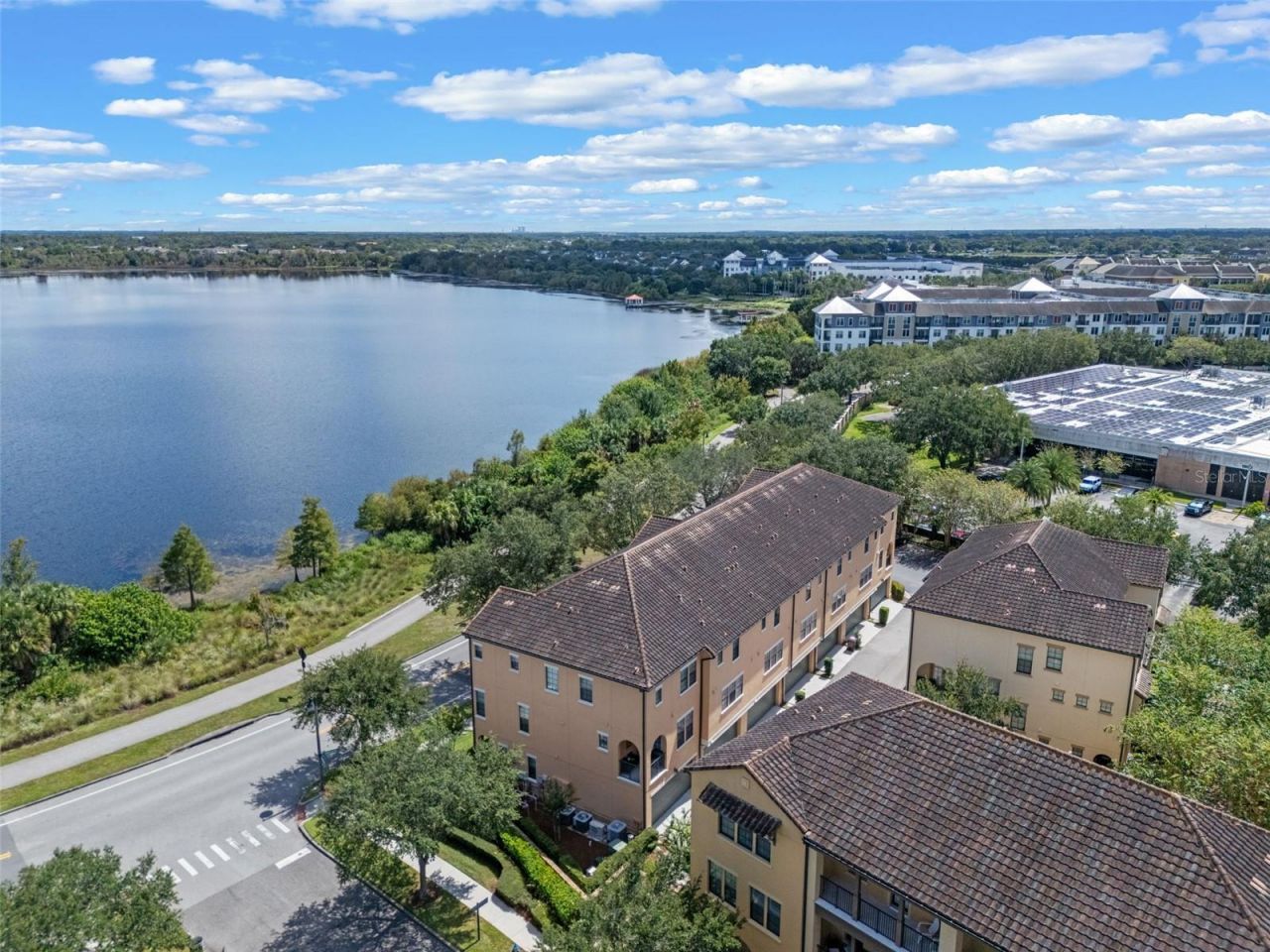 2142 Lakemont Avenue, Orlando, FL 32814 Photo