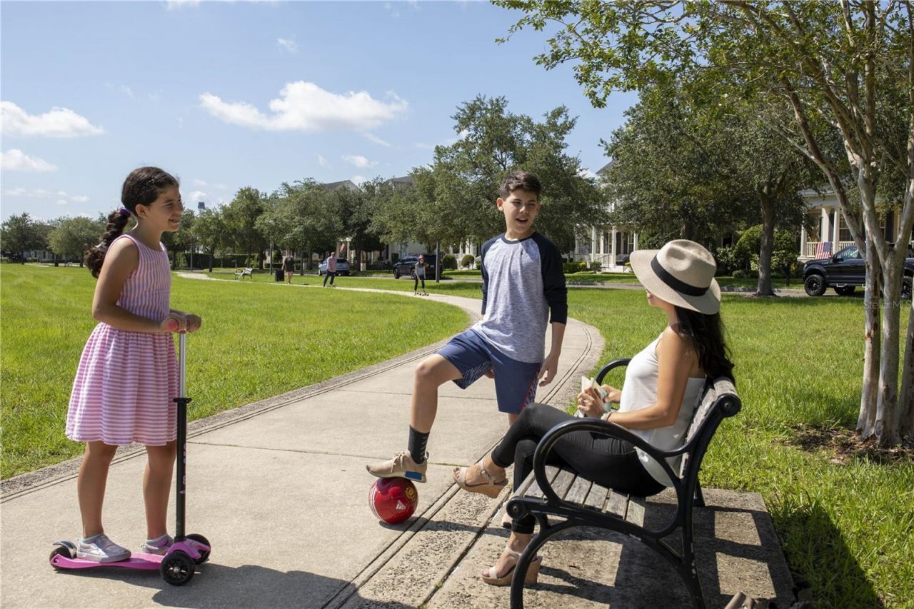 2142 Lakemont Avenue, Orlando, FL 32814 Photo