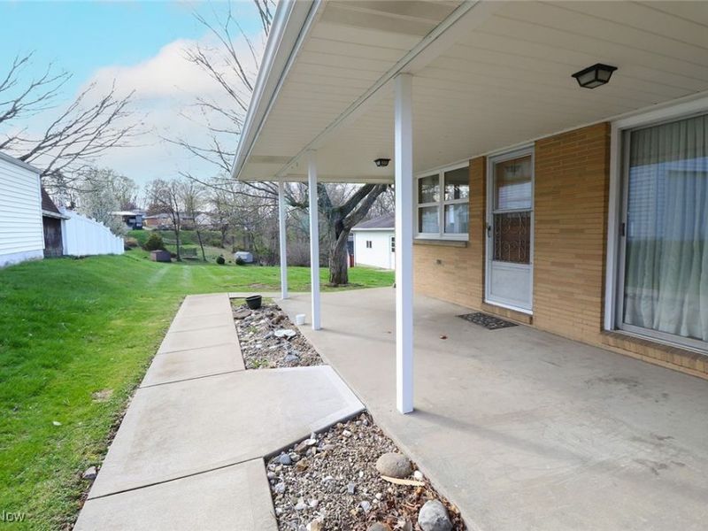 188 Meadow Road, Wintersville, OH 43953 Photo 4