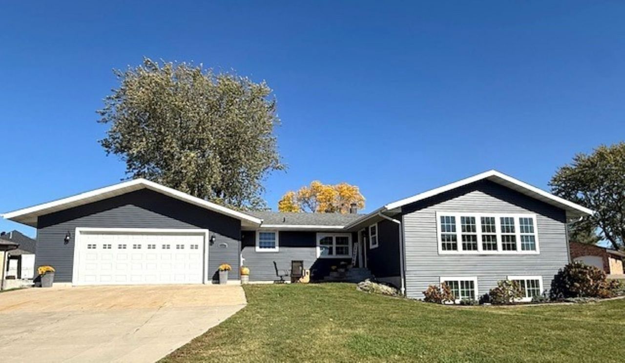 1001 Mill Creek Road, Bellevue, IA 52031 Main Photo