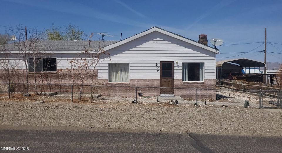 206 12th Street, Mina, NV 89422 Photo