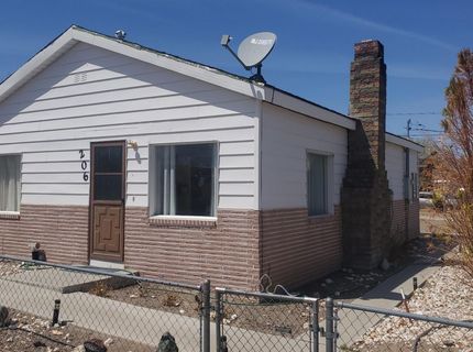 206 12th Street, Mina, NV 89422 Photo