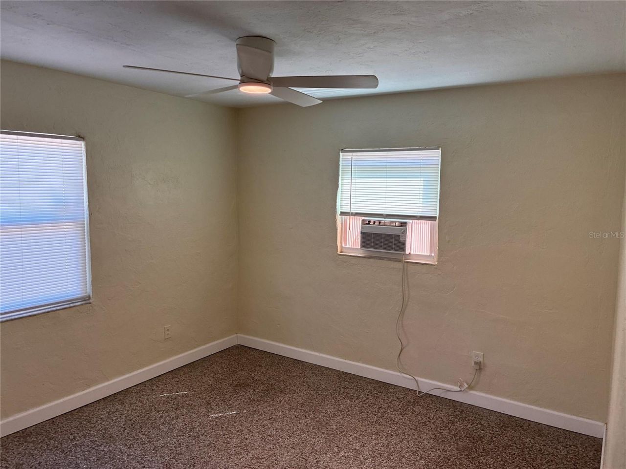 1401 31st Street S, Saint Petersburg, FL 33712 Photo