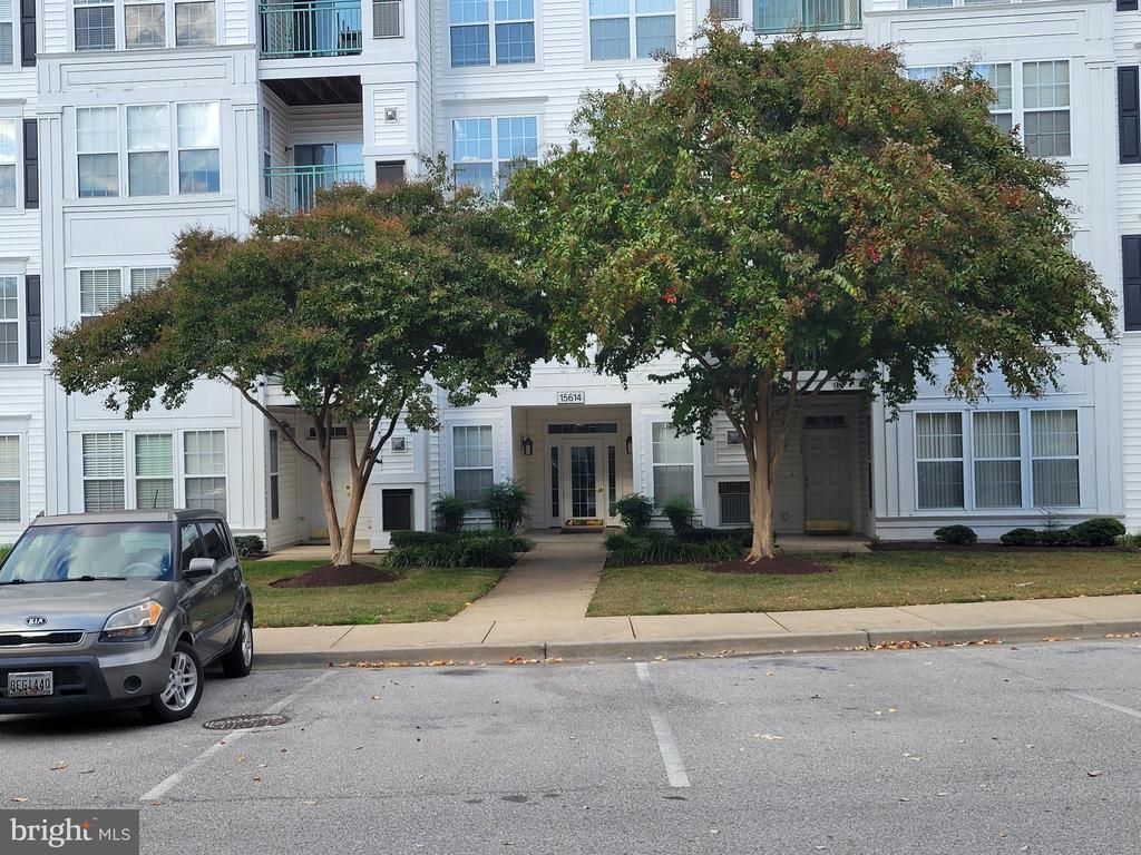 15614 Everglade Lane, Unit 104, Bowie, MD 20716 Main Photo