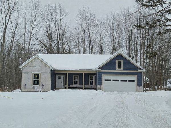 7078 Ontario Center Road, Ontario, NY 14519