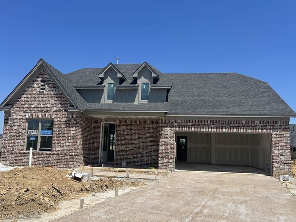 65 HIDDEN FIELD CV, Oakland, TN 38060