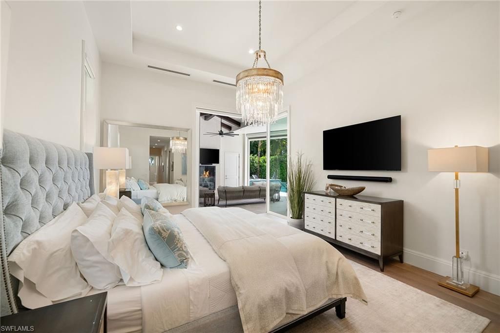 150 6th St N, Naples, FL 34102 Photo