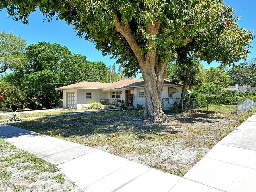 Property Image 6