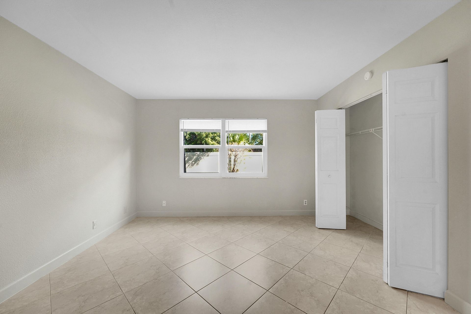 1548 SE Royal Green Circle, Unit M108, Port Saint Lucie, FL 34952 Photo