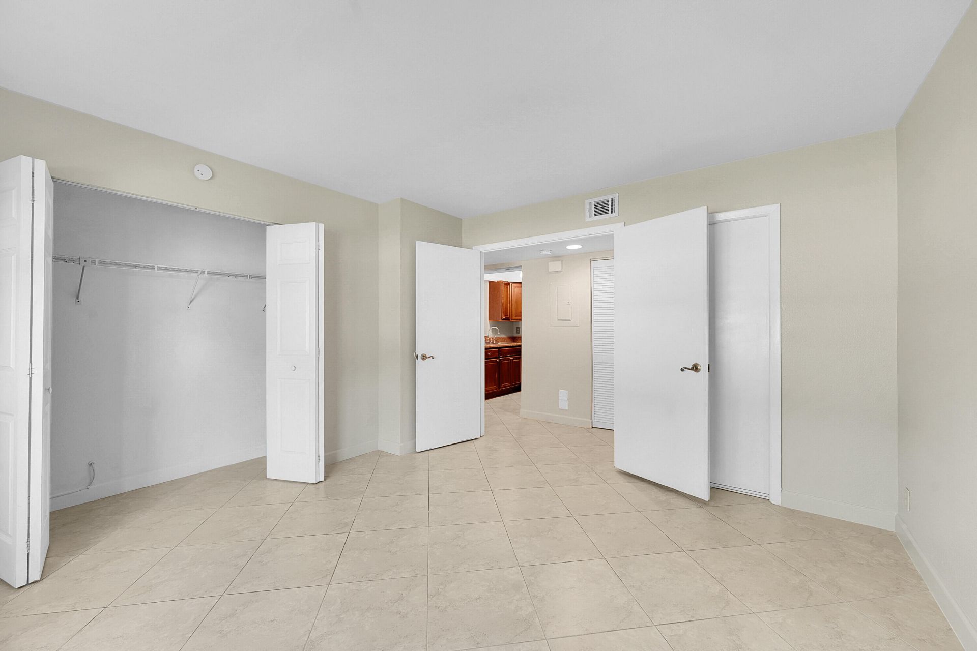 1548 SE Royal Green Circle, Unit M108, Port Saint Lucie, FL 34952 Photo