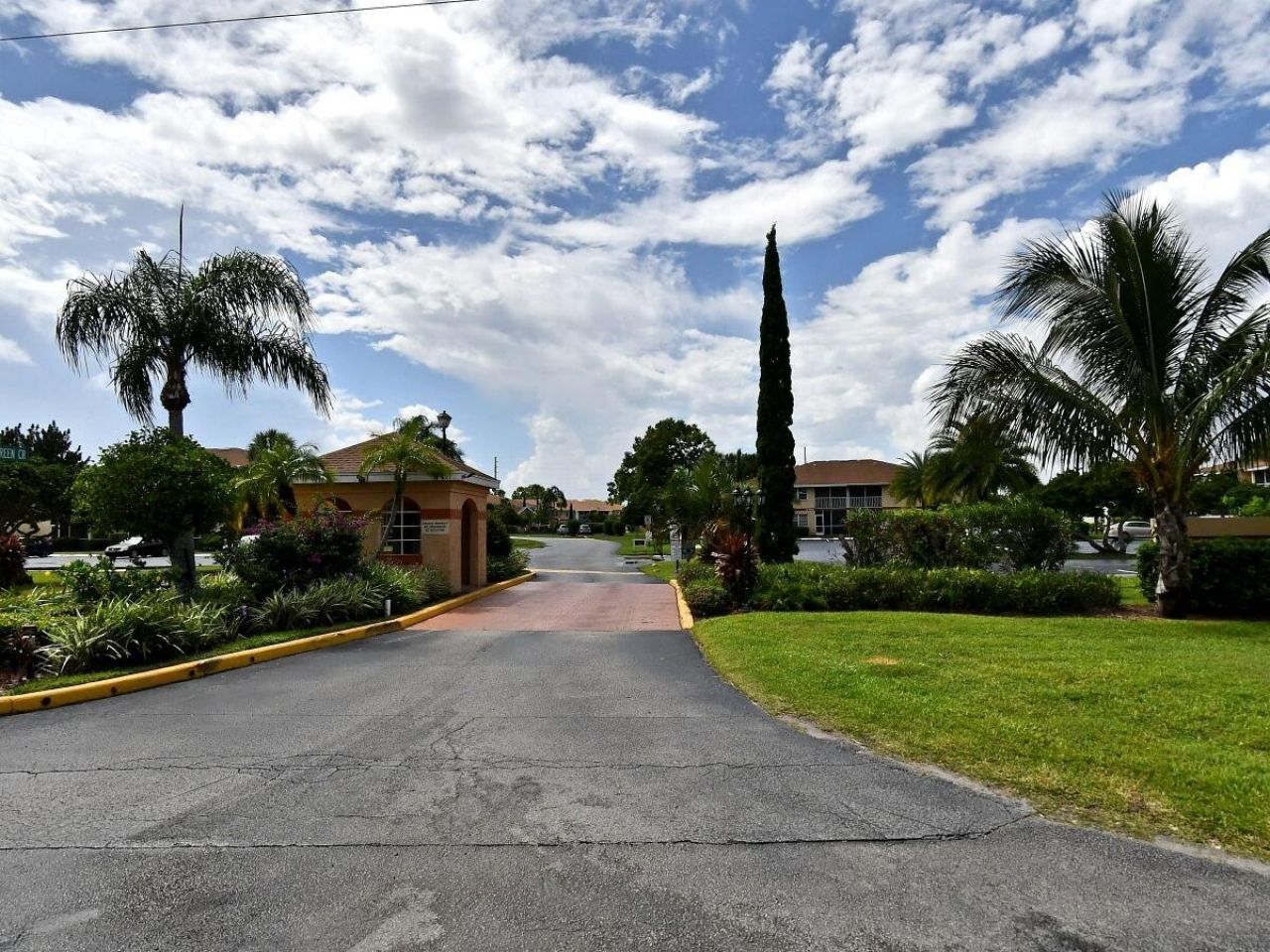 1548 SE Royal Green Circle, Unit M108, Port Saint Lucie, FL 34952 Photo