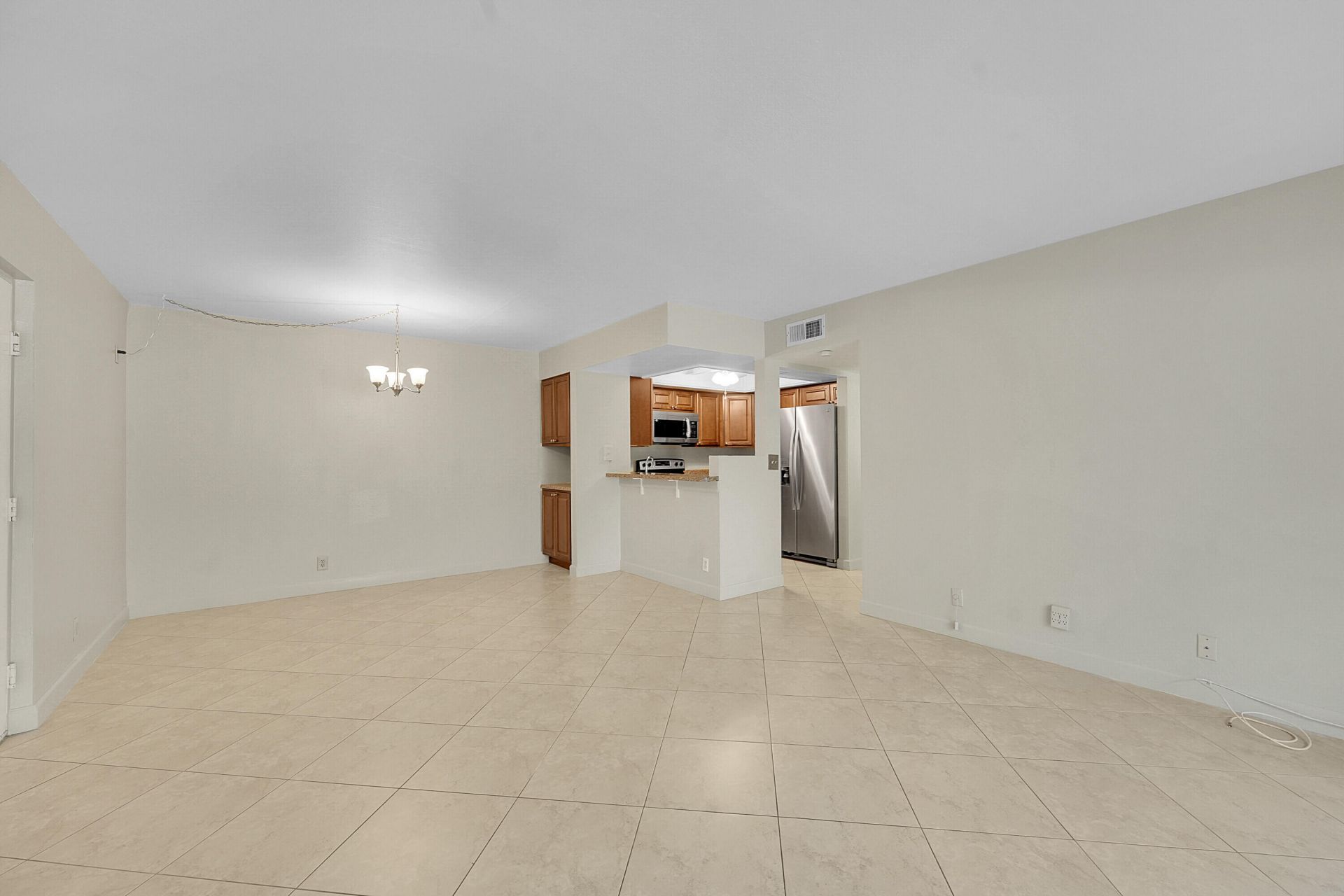 1548 SE Royal Green Circle, Unit M108, Port Saint Lucie, FL 34952 Photo
