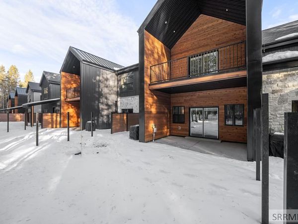 4355 Yeti Ln, ISLAND PARK, ID 83429