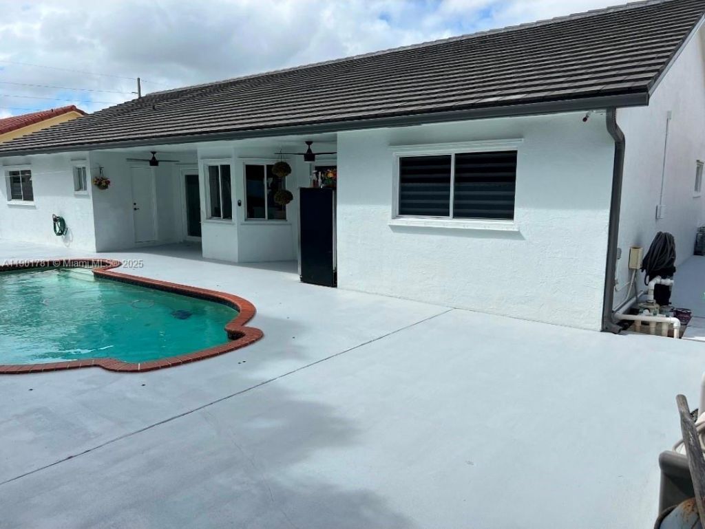 15063 SW 148th Ct, Miami, FL 33196 Photo