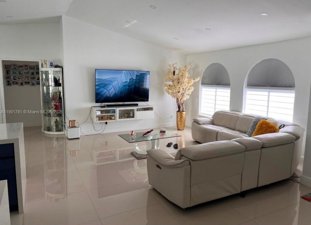 15063 SW 148th Ct, Miami, FL 33196 Photo