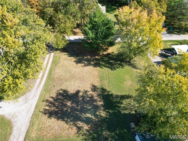 220 N Grant Street, Hillsboro, IL 62049