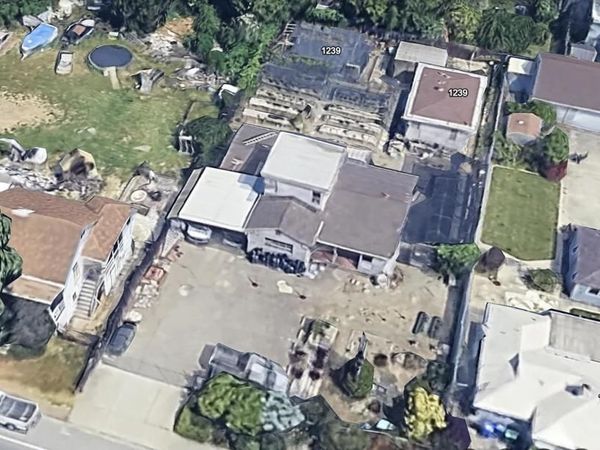 1239 Grove Way, Hayward, CA 94541