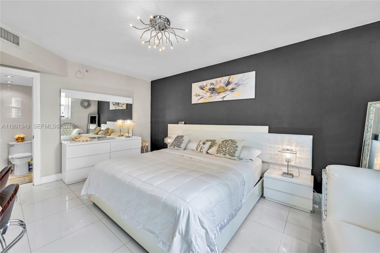 3001 S Ocean Dr, Unit 1513, Hollywood, FL 33019 Photo