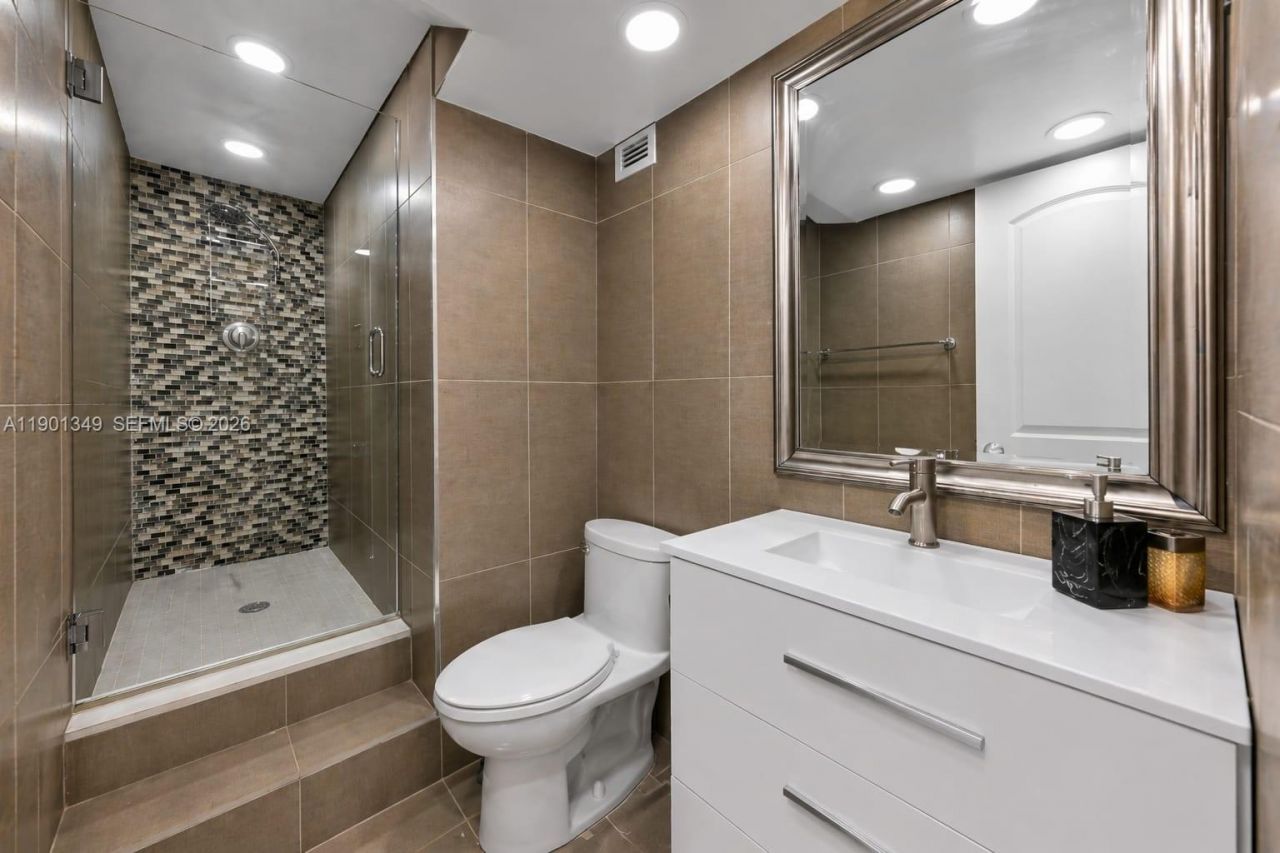 3001 S Ocean Dr, Unit 1513, Hollywood, FL 33019 Photo