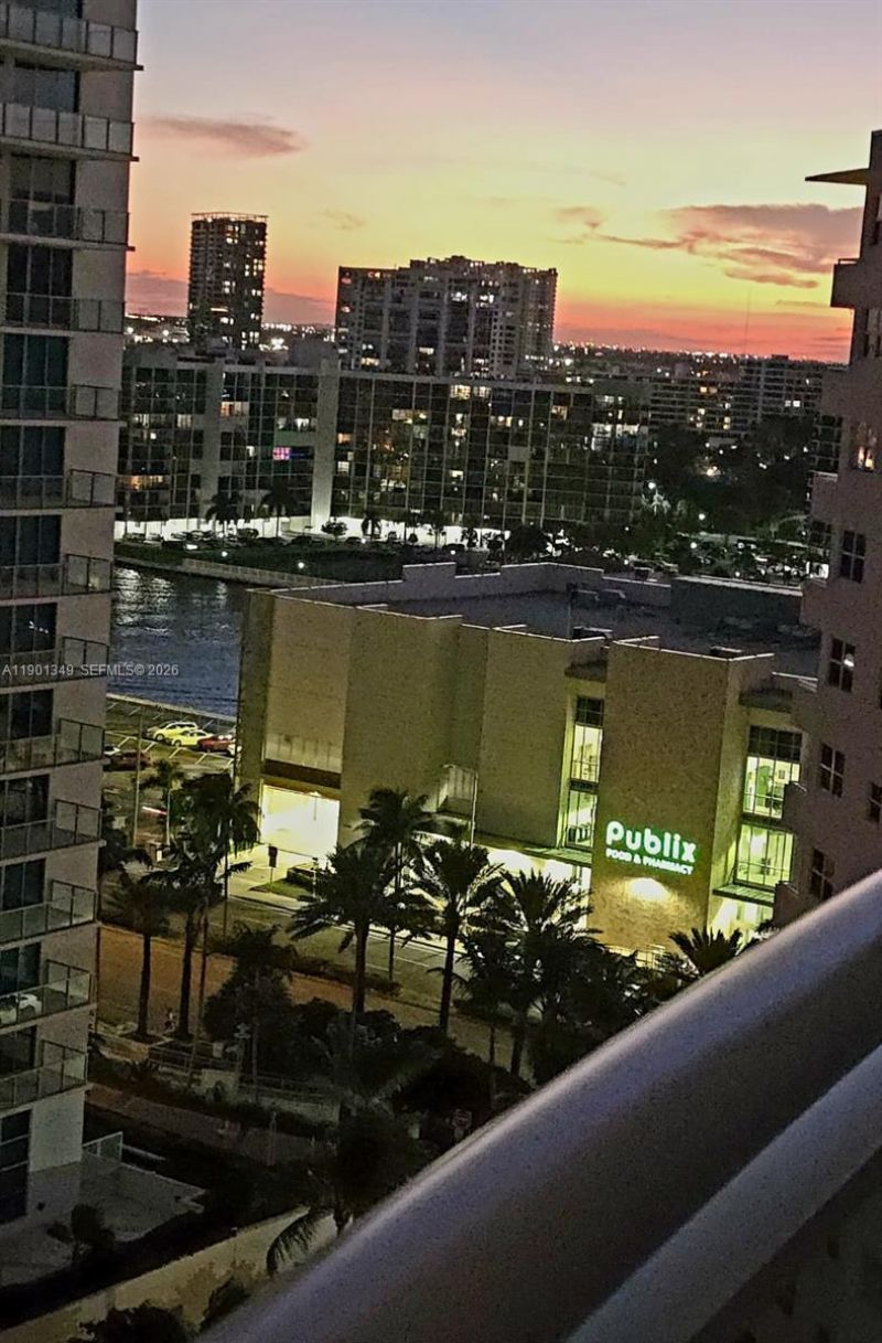 3001 S Ocean Dr, Unit 1513, Hollywood, FL 33019 Photo