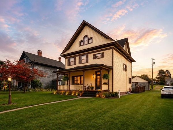 907 Purdum St, East Brady, PA 16028