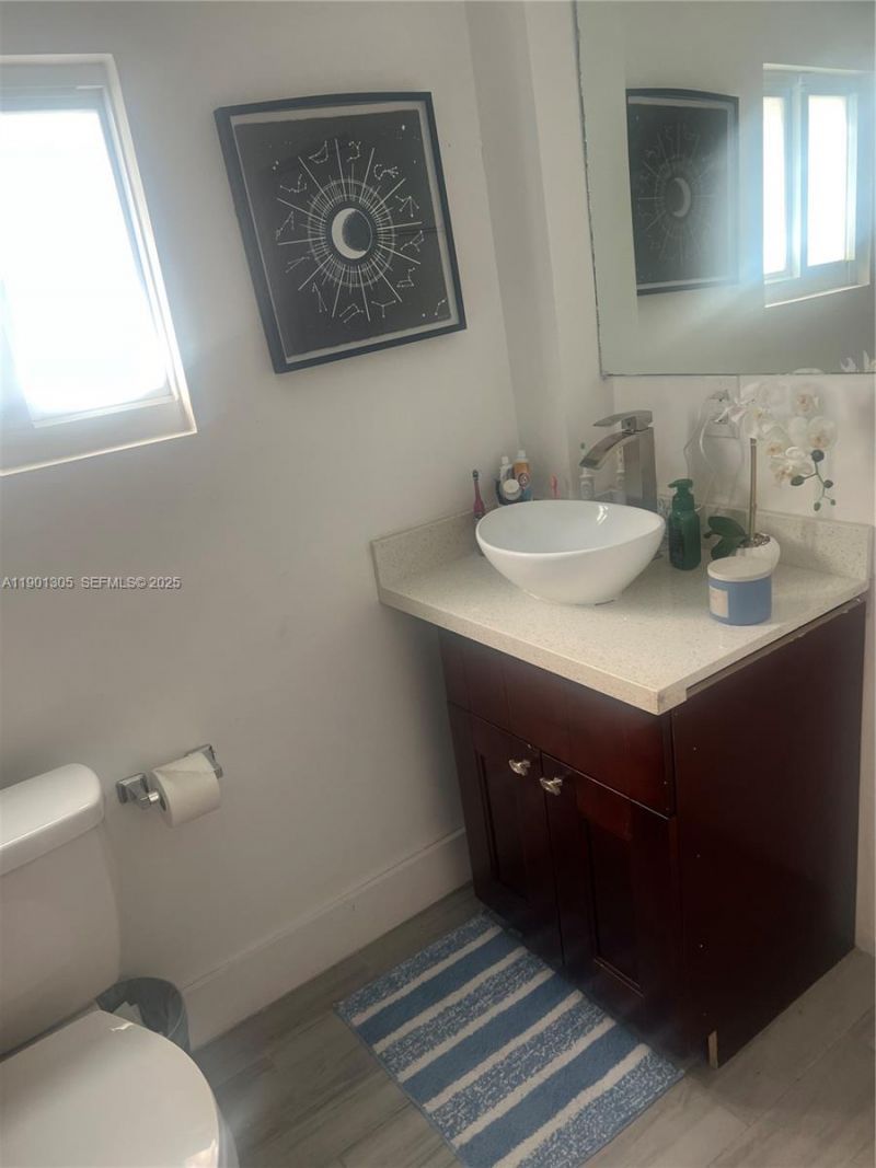 1858 NW 115th St, Miami, FL 33167 Photo