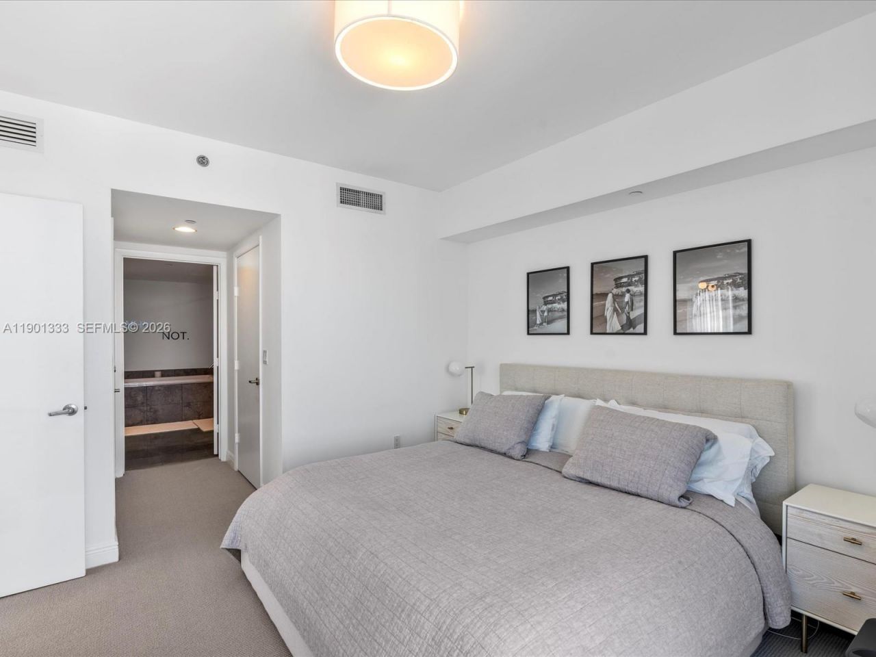 475 Brickell Ave, Unit 5507, Miami, FL 33131 Photo