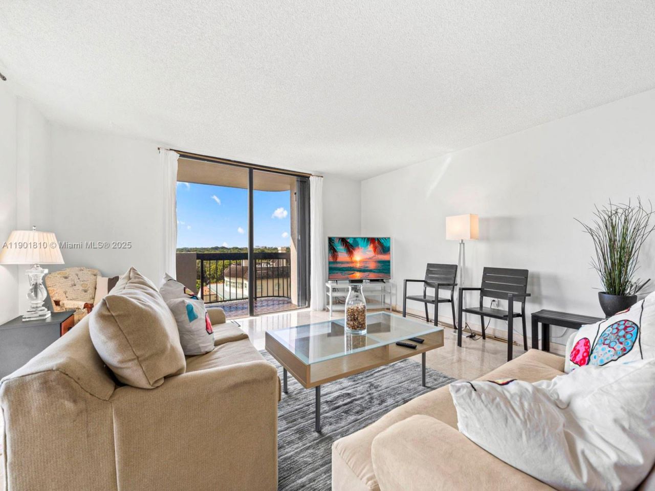 600 Biltmore Way, Unit 902, Coral Gables, FL 33134 Photo