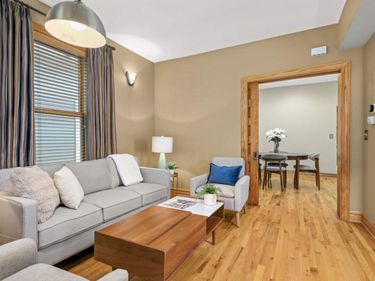 510 University Avenue NE, Minneapolis, MN 55413