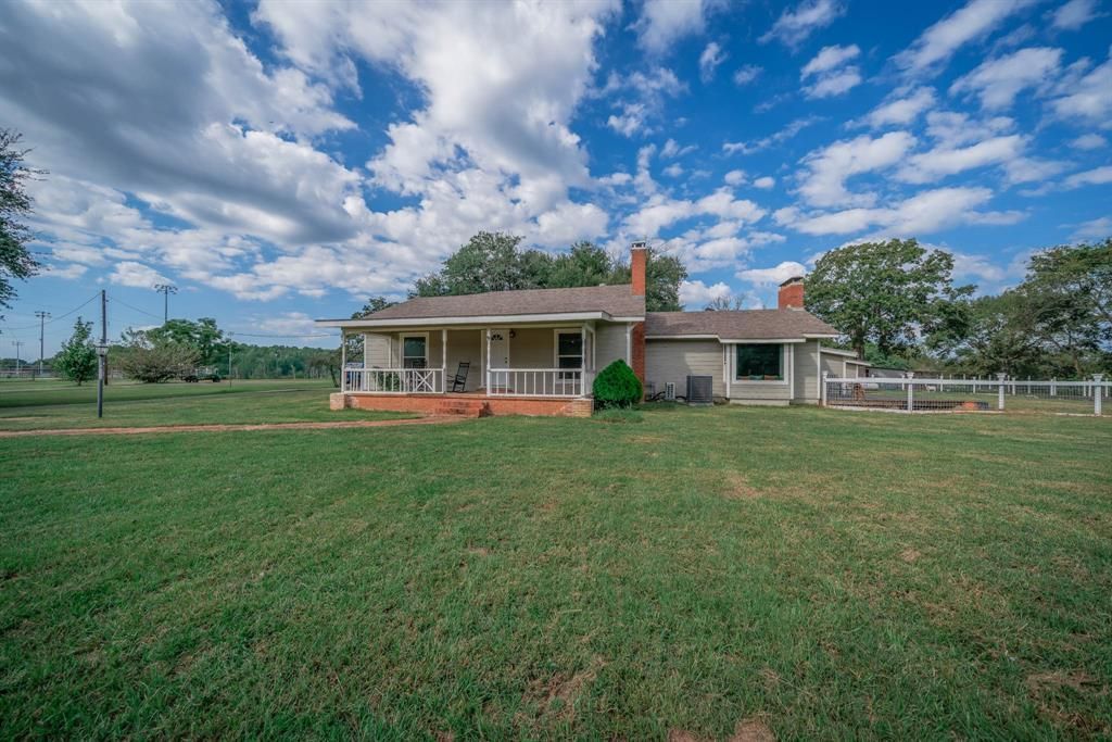 1901 Byrd Rd., Jacksonville, TX 75766 Main Photo