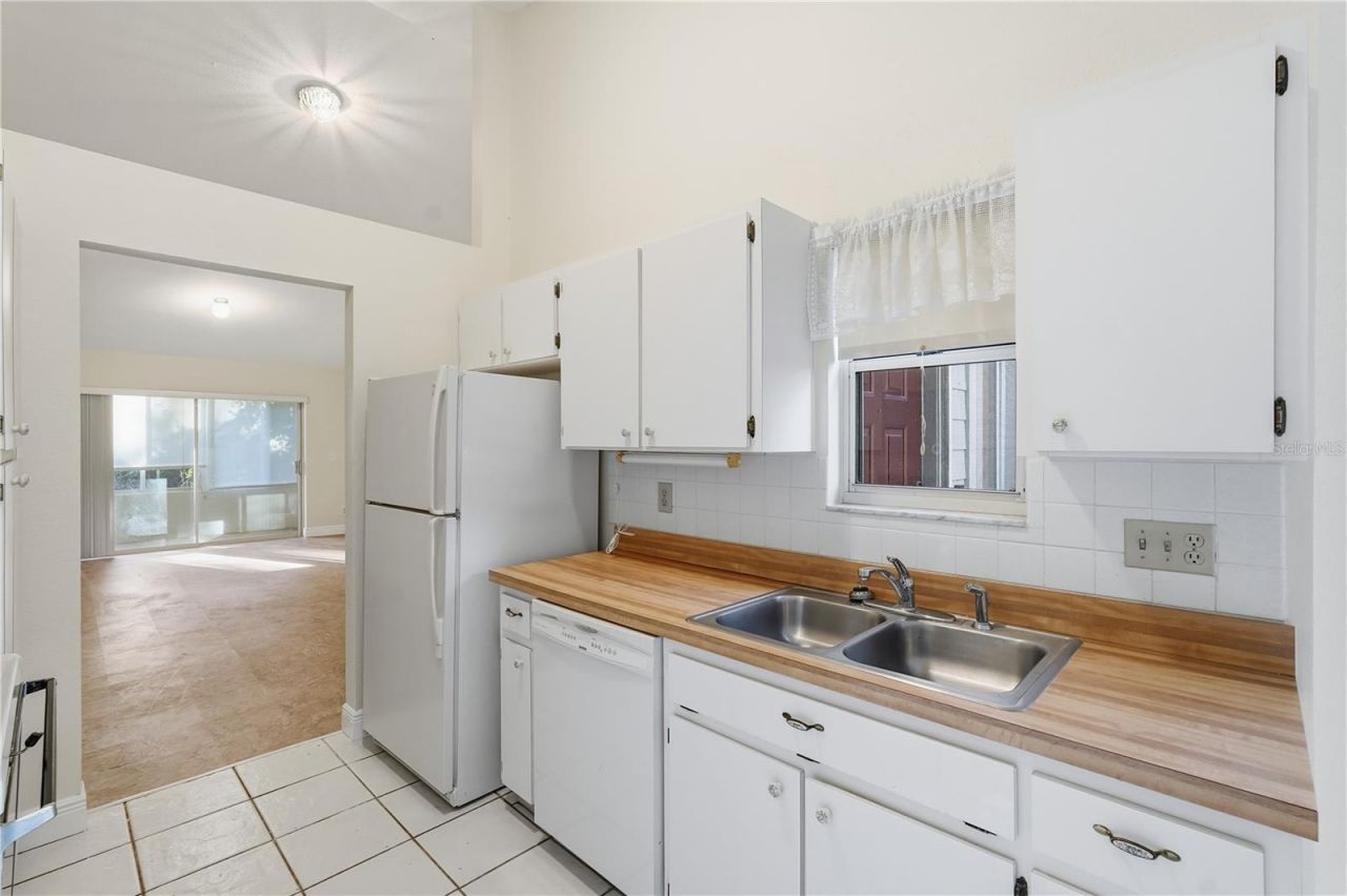 106 Hunter Court, Palm Harbor, FL 34684 Photo