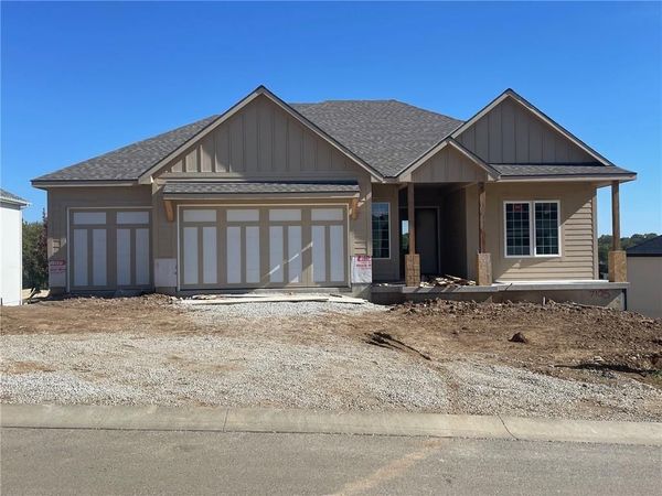 7105 Richards Drive, Shawnee, KS 66216