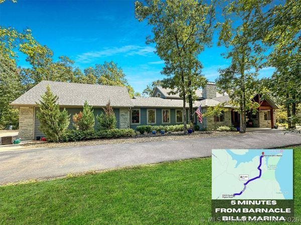 32624 S Pigeon Road, Park Hill, OK 74451