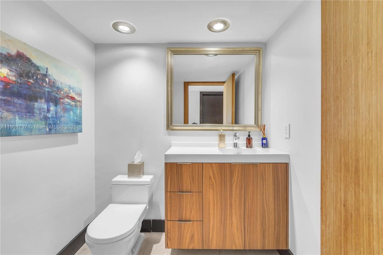 465 Brickell Ave, Unit 1001, Miami, FL 33131 Photo