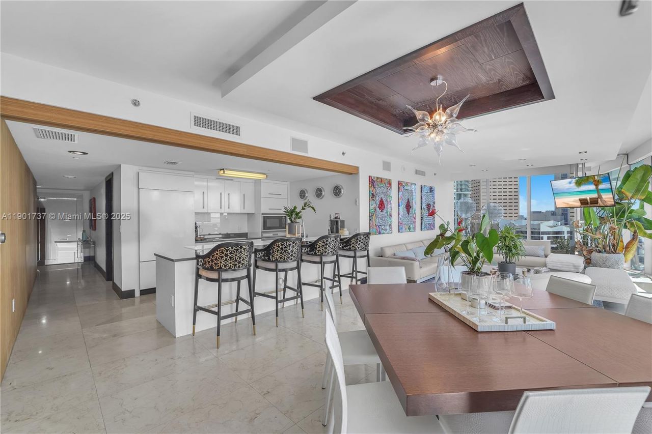 465 Brickell Ave, Unit 1001, Miami, FL 33131 Photo