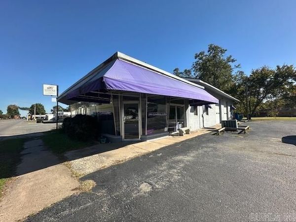 501 SW Front Street, Lonoke, AR 72086