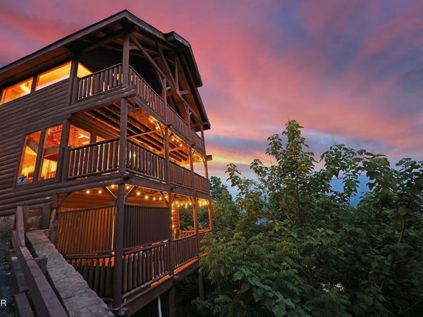 1154 Villa Overlook Way, Gatlinburg, TN 37738