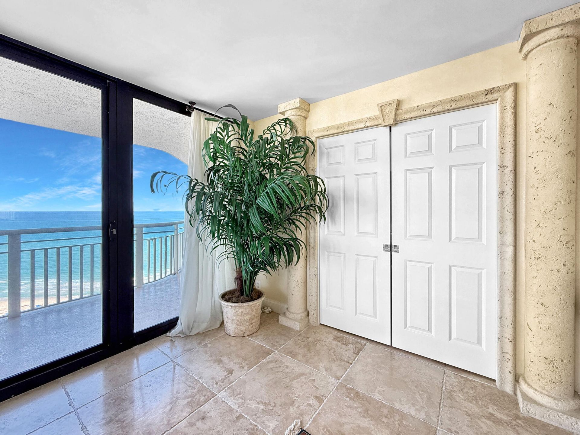 3000 N Ocean Drive, Unit 23-A, Singer Island, FL 33404 Photo