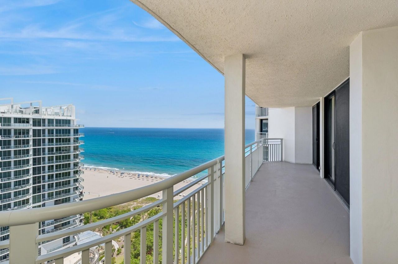 3000 N Ocean Drive, Unit 23-A, Singer Island, FL 33404 Photo