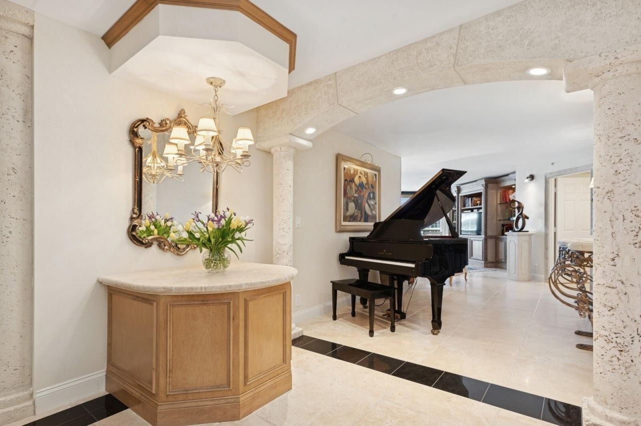 3000 N Ocean Drive, Unit 23-A, Singer Island, FL 33404 Photo