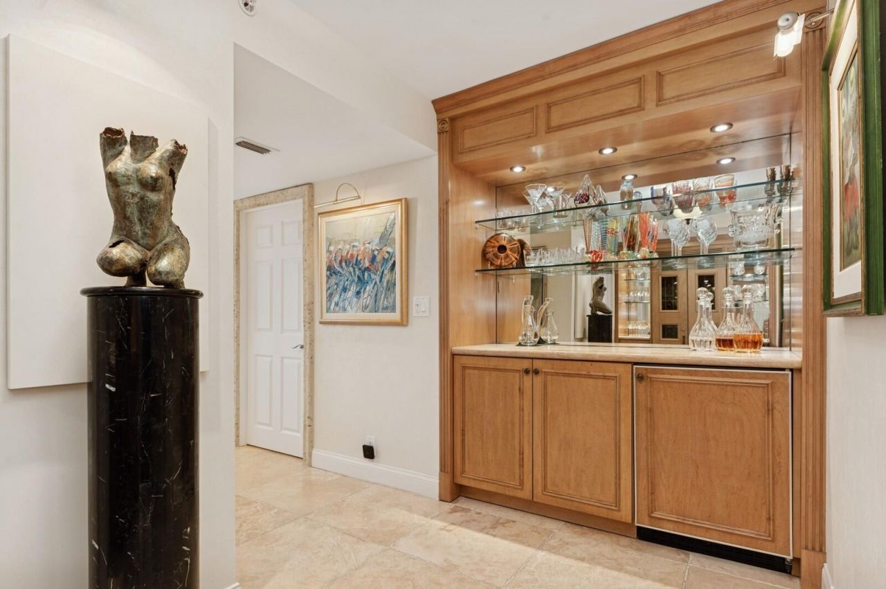 3000 N Ocean Drive, Unit 23-A, Singer Island, FL 33404 Photo