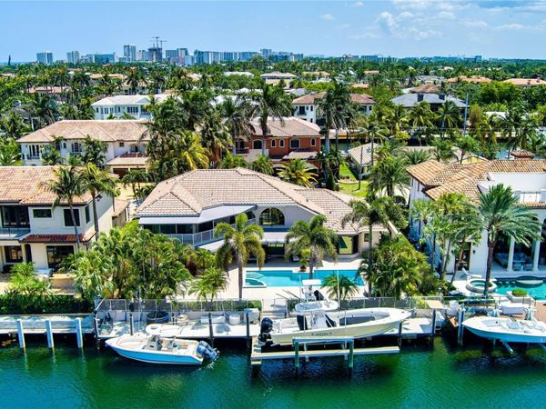 2325 NE 28th St, Lighthouse Point, FL 33064