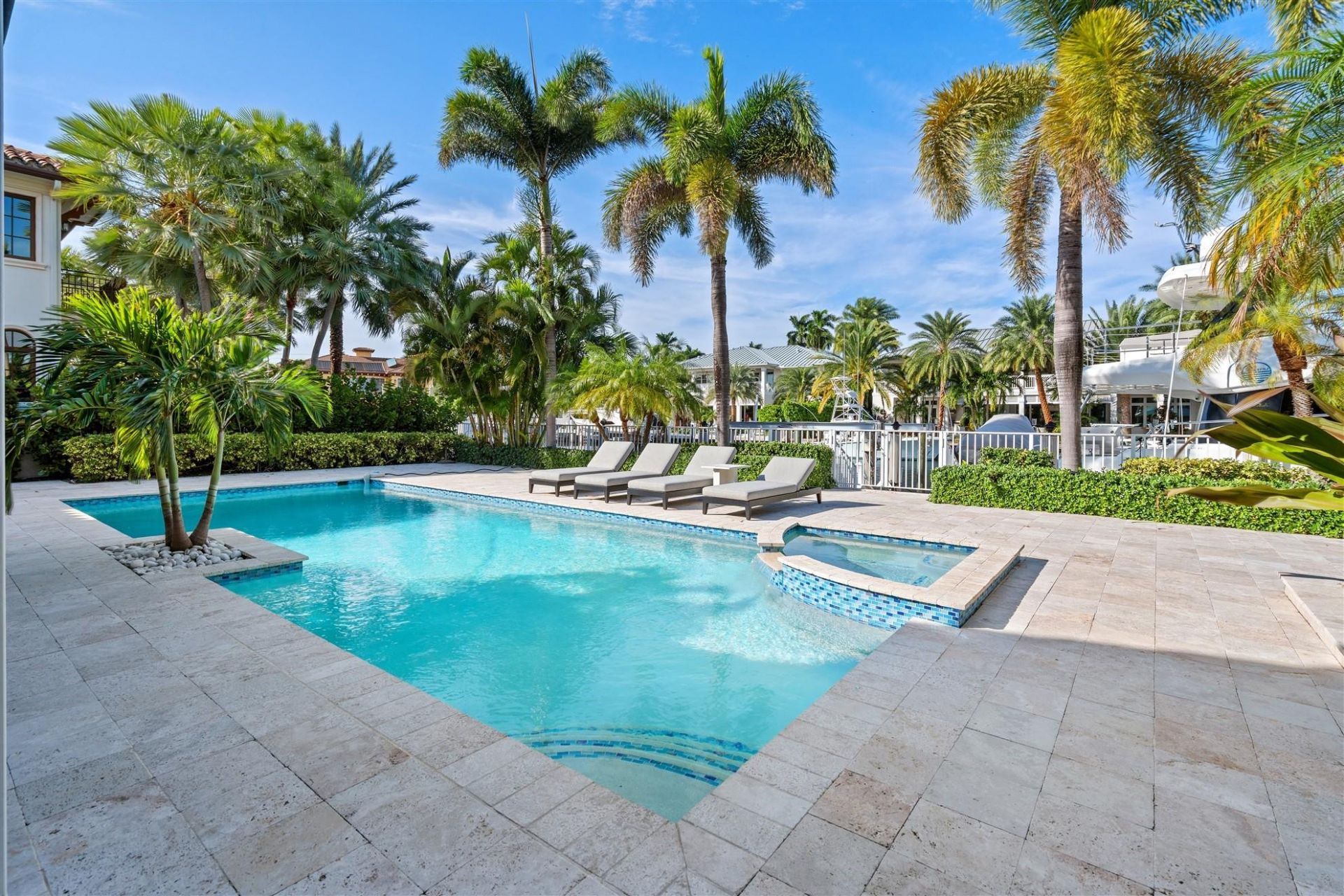 2325 NE 28th Street, Lighthouse Point, FL 33064 Photo