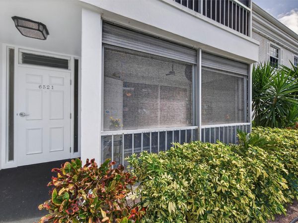6521 Bay Club Drive, Unit 6521-2, Fort Lauderdale, FL 33308