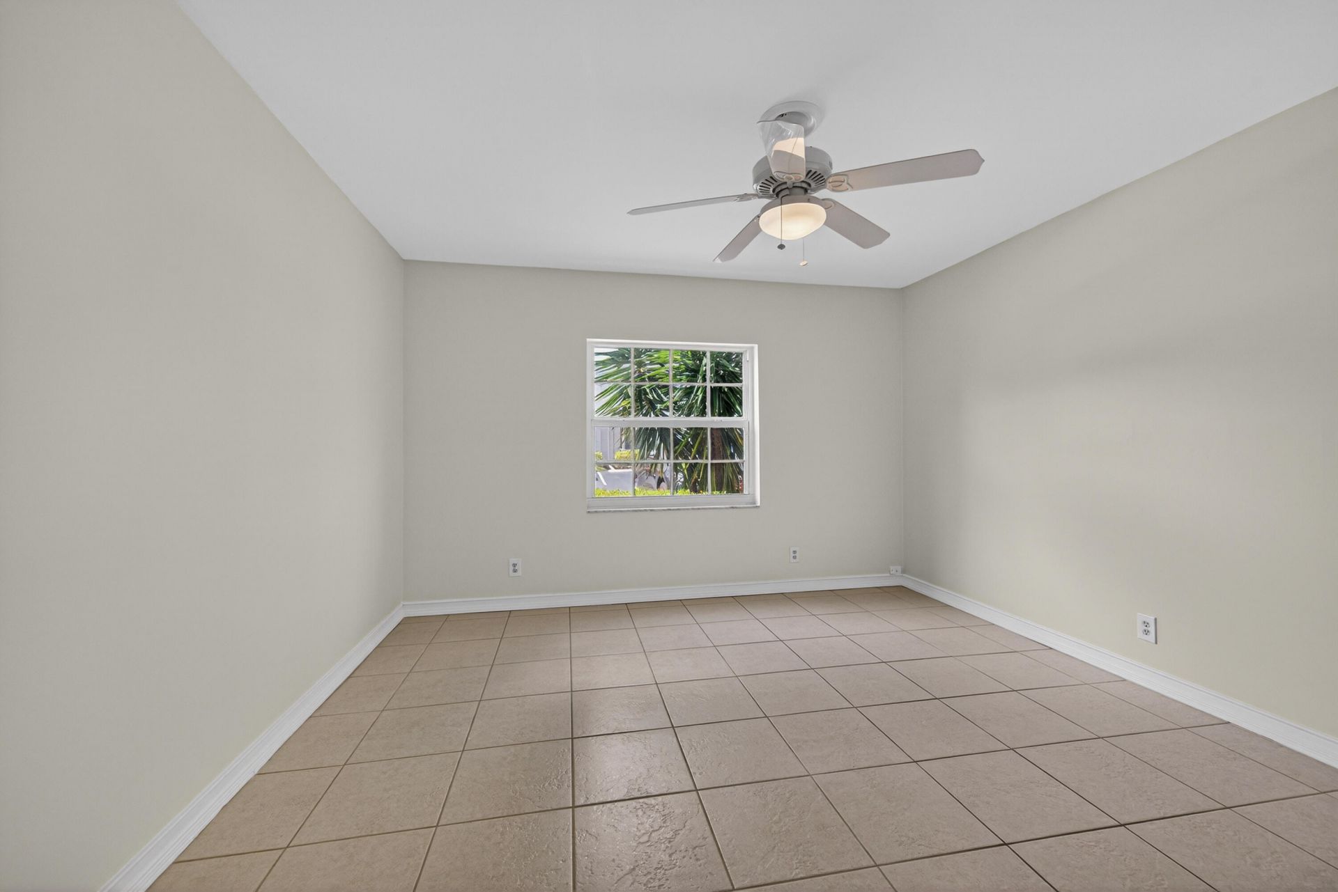 6521 Bay Club Drive, Unit 6521-2, Fort Lauderdale, FL 33308 Photo